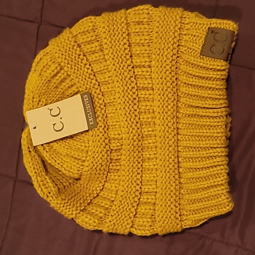 C.C Exclusives Cable Knit Beanie NWT